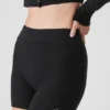 Alolux High-Waist Me Time-shorts – svarta