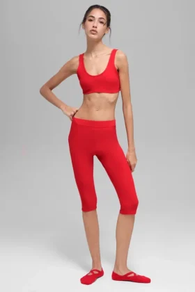 Alosoft High-Waist Iconic 90'S Capri – Bright Red