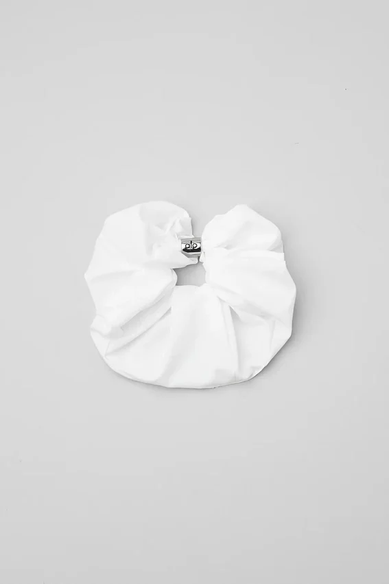 Bead It Oversized Scrunchie – Vit