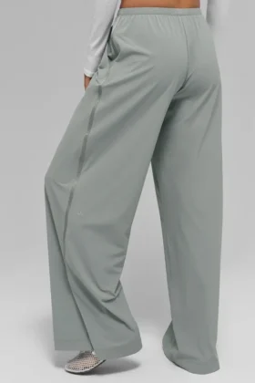 Breezy byxor med vida ben (långa) – Lunar Grey