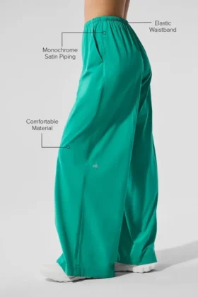 Breezy byxor med vida ben (långa) – Spruce Green