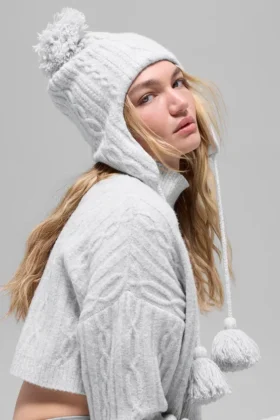 Cable Knit Winter Bliss Earflap Mössor – Athletic Heather Grey