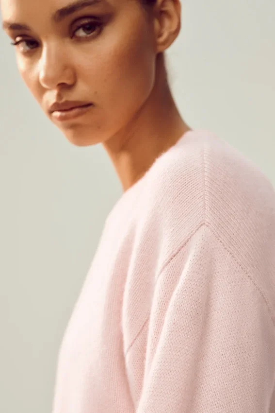 Cashmere Embrace-tröja – Frosted Pink
