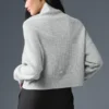 Cashmere Plush Waffle Turtleneck Tröja – Athletic Heather Grey