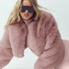 Chic kort jacka i fuskpäls – rosa champagne