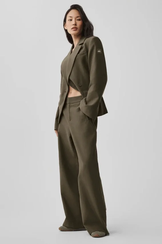 Cinch Blazer – Olive Tree