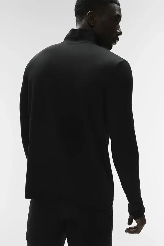 Conquer 1/4 Zip Reform långärmad tröja – svart