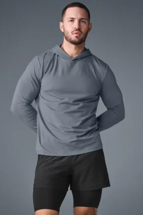 Conquer Reform långärmad tröja med huva – Steel Grey