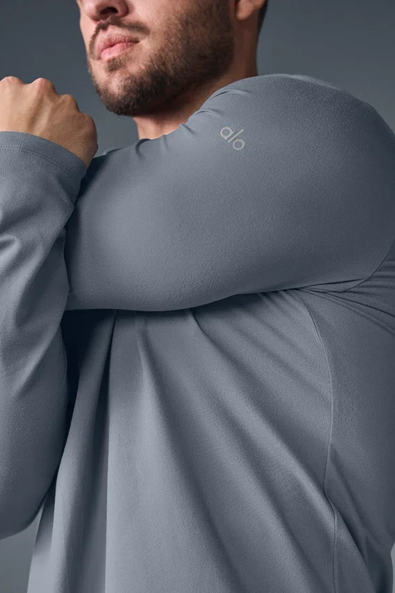 Conquer Reform långärmad tröja med huva – Steel Grey