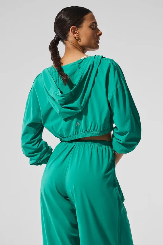 Cropped Breezy Full-Zip Huvtröja – Spruce Green