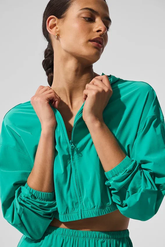 Cropped Breezy Full-Zip Huvtröja – Spruce Green