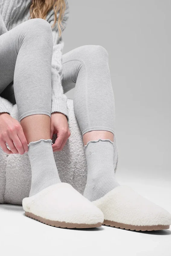 Damstrumpor med vågig kant – Athletic Heather Grey