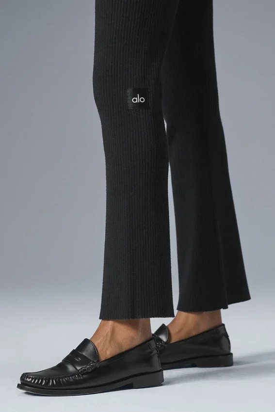 Denimstickade High-Waist-byxor med utsvängda ben – svart/antracit
