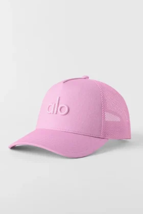 District Trucker-hat – Candy Heart Pink