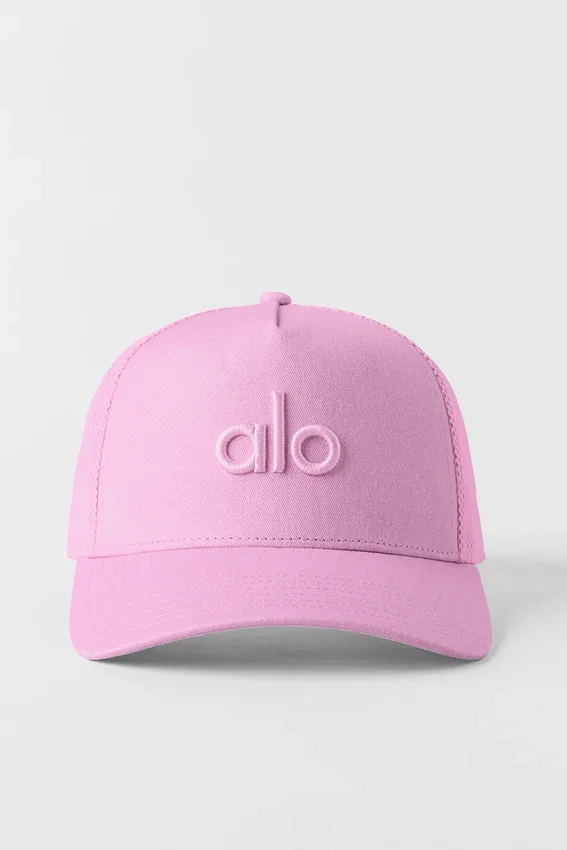District Trucker-hat – Candy Heart Pink
