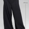 Dreamscape-byxor med High-Waist (korta) – svarta