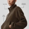 Dubbelsidig ulljacka i City Girl-stil – Espresso