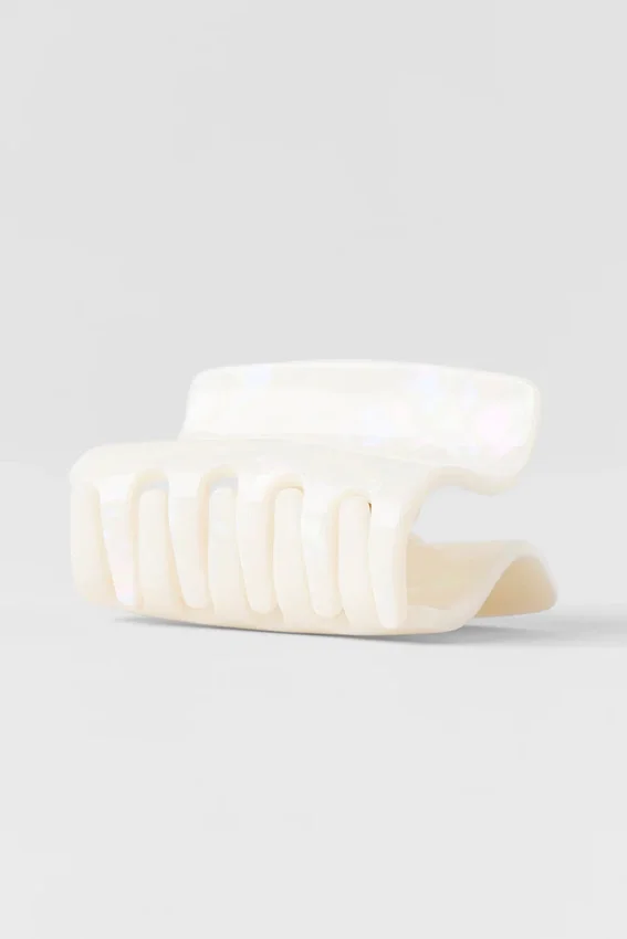 Effortless Claw Clip – Vit pärla