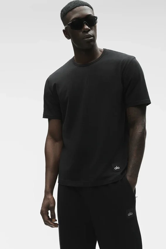 Essential kortärmad street-T-shirt – svart