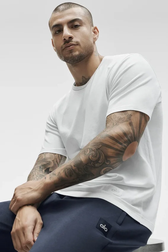 Essential kortärmad Street Tee – White