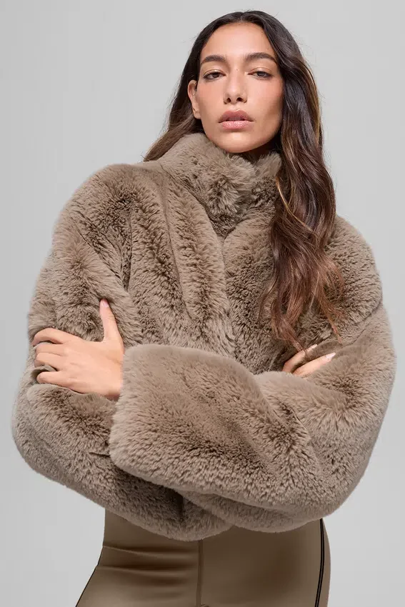 Faux Fur Allure-jacka – Oat