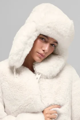 Faux Fur Starstruck Hattar – Ivory