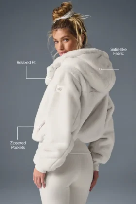 Foxy-jackor i fuskpäls – Ivory