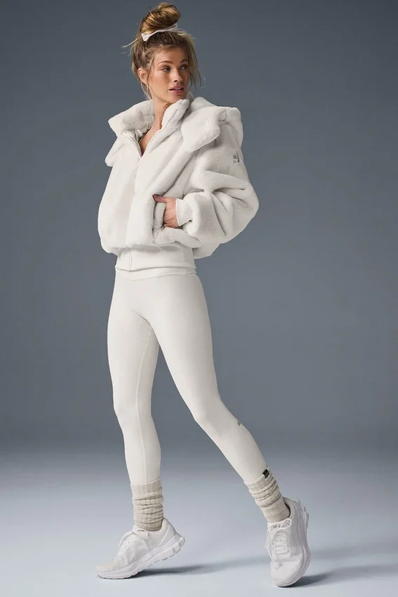 Foxy-jackor i fuskpäls – Ivory