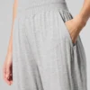 Halvgenomskinliga, eleganta loungebyxor med utsvängda ben – Athletic Heather Grey
