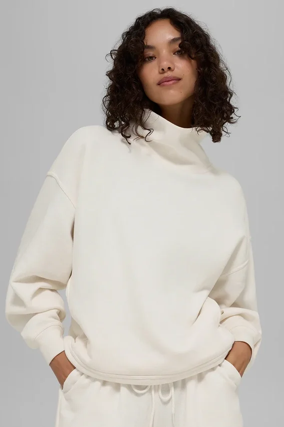 Hazy tröja med hög hals – Ivory