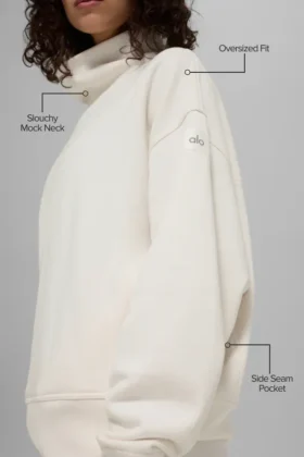 Hazy tröja med hög hals – Ivory