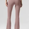 High-Waist Airbrush Legging med 7/8-längd och bootcut-passform – taupe