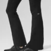 High-Waist Airbrush Leggings med 7/8-längd i bootcut-modell – svart