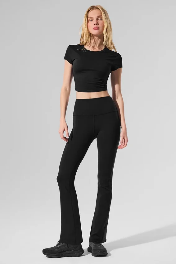 High-Waist Airbrush Leggings med 7/8-längd i bootcut-modell – svart