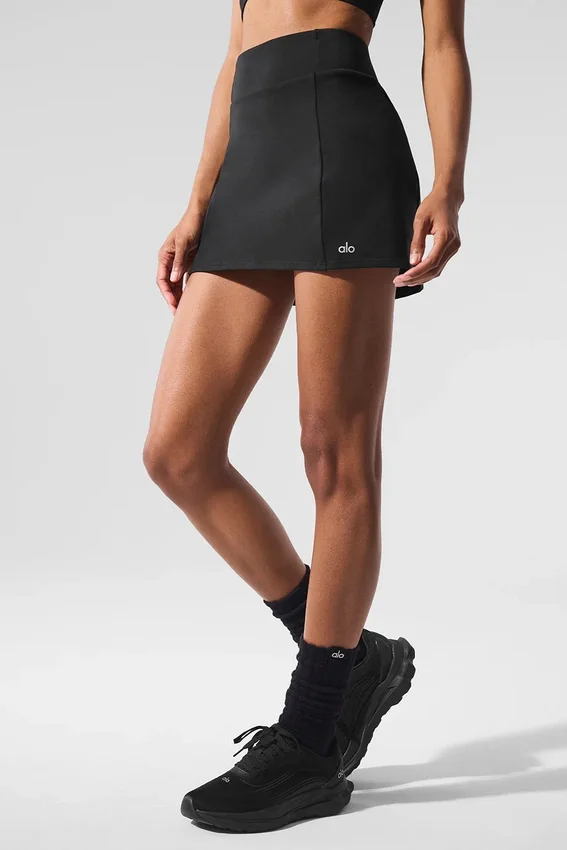 High-Waist Airbrush-tenniskjol med Good Form-passform – svart