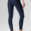High-Waist Airlift 7/8-Leggings – Navy