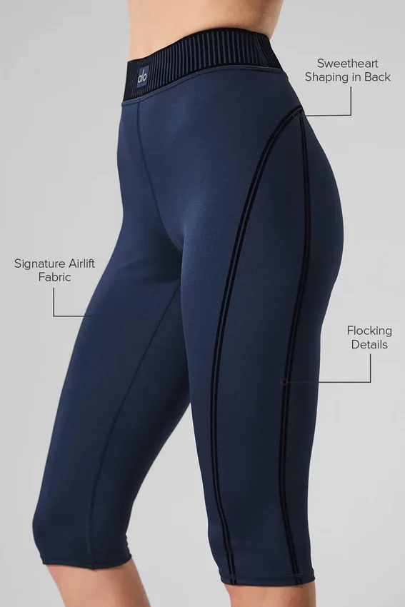 High-Waist Airlift Capri-byxor – Marinblå