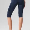 High-Waist Airlift Capri-byxor – Marinblå