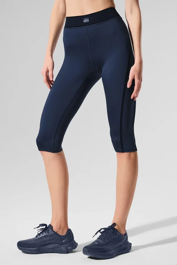 High-Waist Airlift Capri-byxor – Marinblå