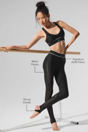 High-Waist Airlift Darling Stirrup Leggings – svart