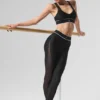 High-Waist Airlift Darling Stirrup Leggings – svart