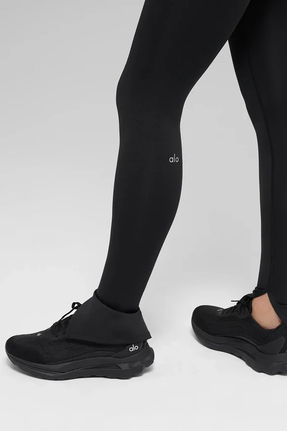 High-Waist Airlift Elongated Leggings – svarta