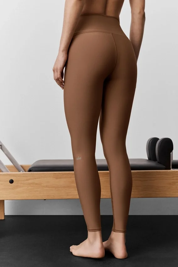 High-Waist Airlift Legging – solkysst brunt