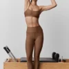 High-Waist Airlift Legging – solkysst brunt