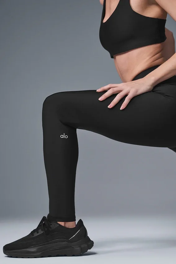 High-Waist Airlift Legging – Svart
