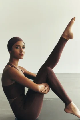 High-Waist Airlift Sleek Legging – Brownstone