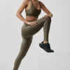 High-Waist Airlift Suit up Leggings – Olive Tree/Olive Tree