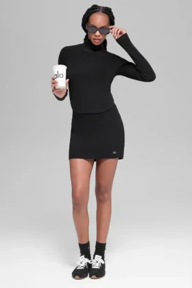 High-Waist kjol i denimstickat – svart/antracit