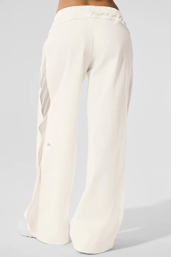 High-Waist Origin-träningsbyxor med vida ben – elfenben