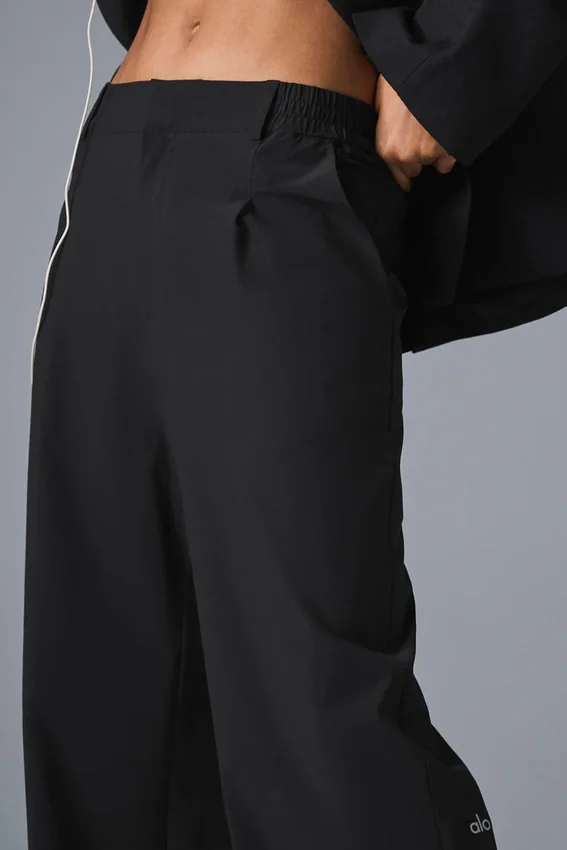High-Waist Pursuit Trouser (Long) – svarta